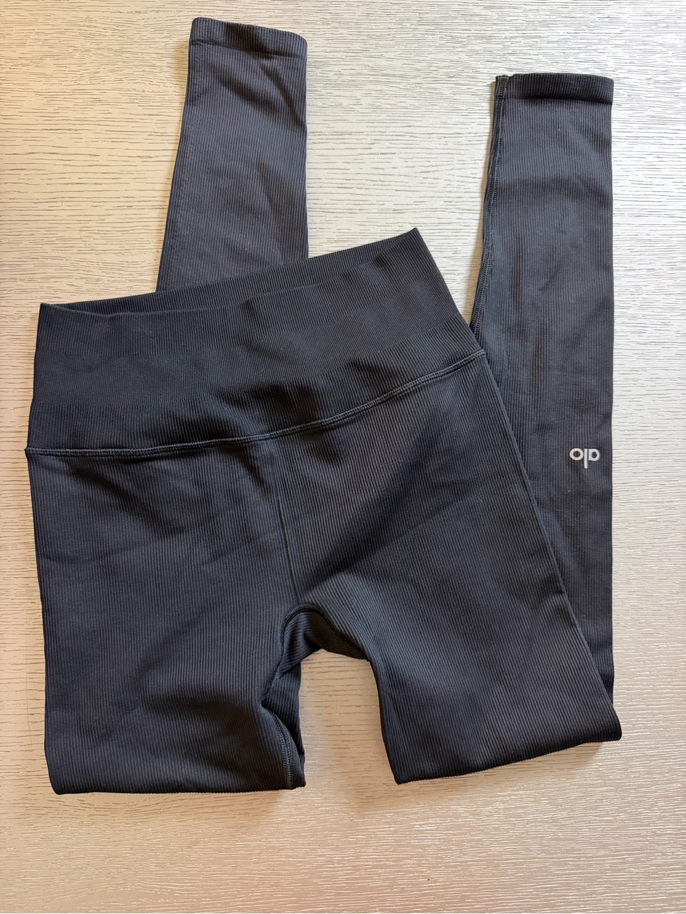 ALO Yoga Black Ribbed Leggings